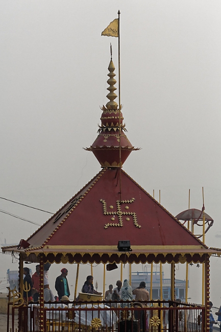 Varasani-Promenade sur le Gange-077